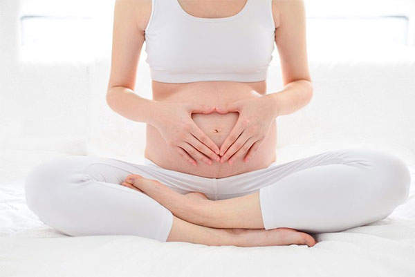 Mẹ bầu hạn chế ăn lạp xưởng để không mắc bệnh tim mạch
