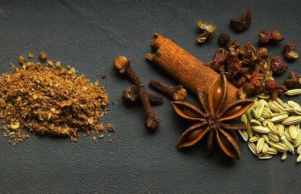 Tại vị nguyên liêu nấu các món ăn người Hoa